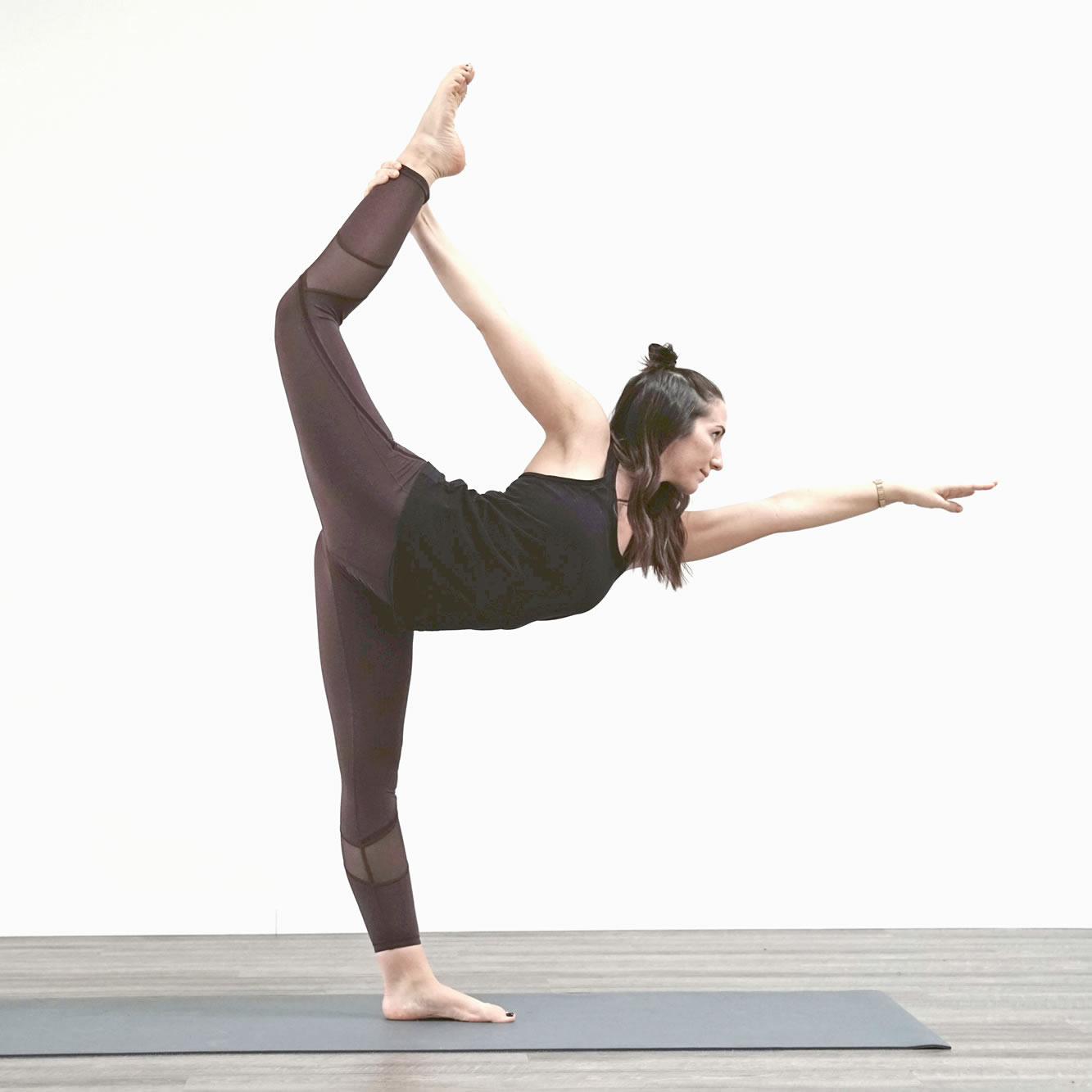 tuladharayoga-2017-teacher-asana_10